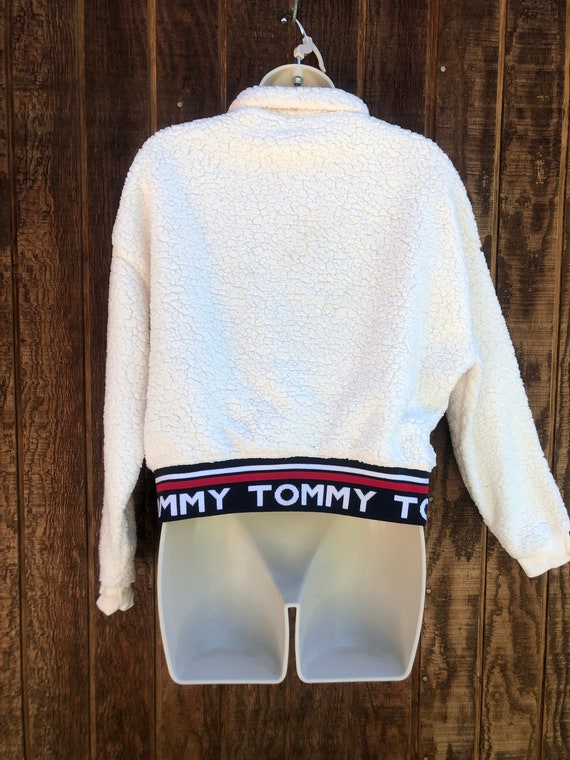 PLUSH soft Women's Tommy Hilfiger size medium pul… - image 5