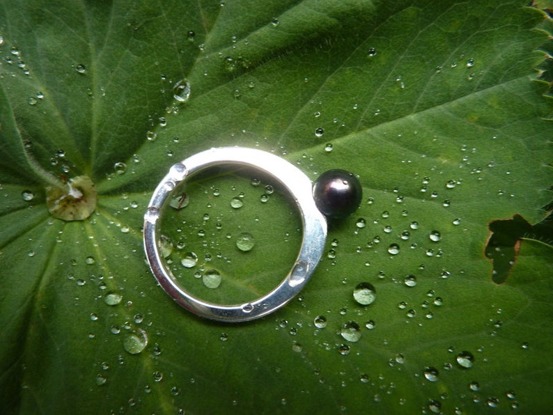 Ring silver, freshwater pearl black image 3