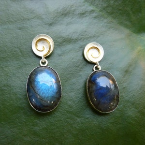 Earrings silver, gold, labradorite image 3