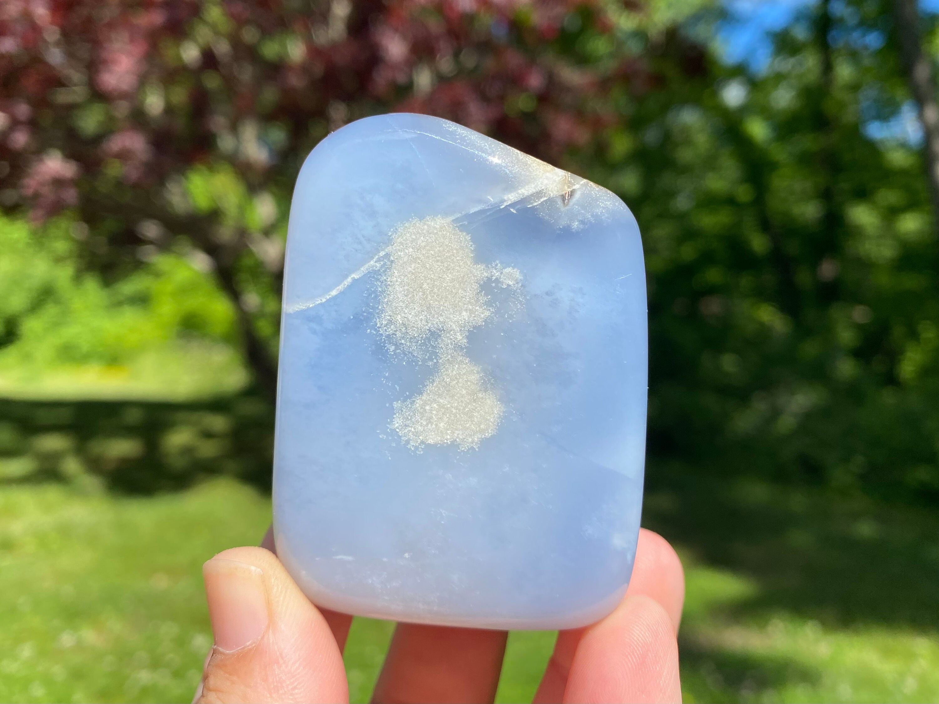 カルセドニーの自由形標本 - 研磨されたカルセドニー結晶 - Etsy 日本