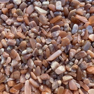 1 LB Tiny Tumbled Moonstone Crystals - Moonstone Crystal Chips - 5mm - 10mm