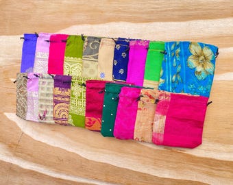 Cadeautasjes van gerecyclede sari-stof - Set van 20 - 7,5 x 7,5 cm