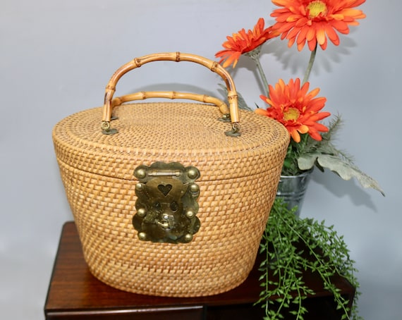 Vintage Large Rattan Straw Top Handle Basket Bag/P