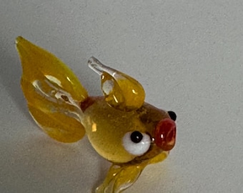 Miniature Yellow Fish Collectible Glass Figurine