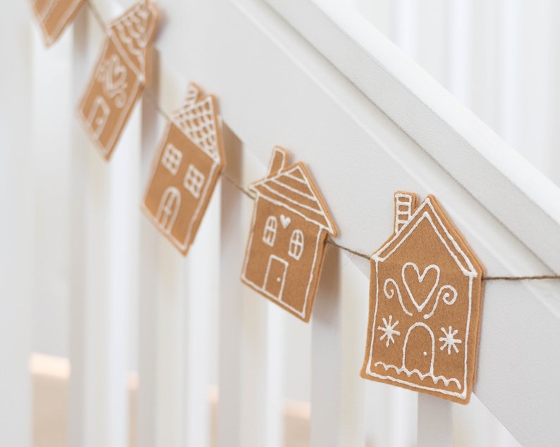 Gingerbread House Christmas Felt Banner Garland for Mantle and Home Decor image 9