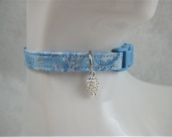 Cat Collar - Orange Berries, Cream Leaves or Blue with Silver, Bronze or Gold Acorn Charm -  Safety Release Collar for your Special Kitty