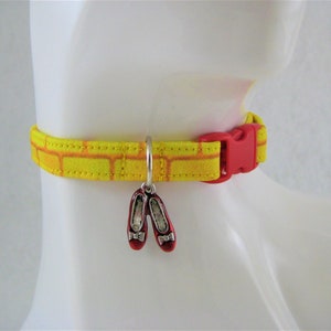 Cat Collar -  There's No Place Like Home Yellow Brick Road with Red Slipper Charm - Safety Release collar with Charm for your Special Kitty