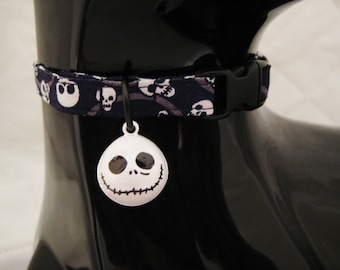 Cat Collar -  Black and Grey with Scary White Skulls or Glow in the Dark with Skull Bell - Halloween Spooky - Safety Release for your Kitty