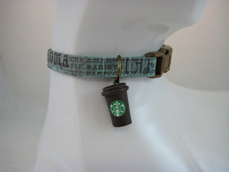 Cat Collar Coffee Motifs with Coffee Cup Charms in Black, Brown, Blue, White, Green Safety Release collar for your Active Special Kitty Green