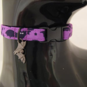 Cat Collar - Purple,White or Orange with Black Bats with Scary Bat Charm - Halloween Safety Release collar and Charm for your Special Kitty