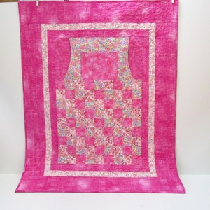 Wheelchair Lap Quilt: Pink Floral Cotton Blanket with Pockets (32x40 inches)