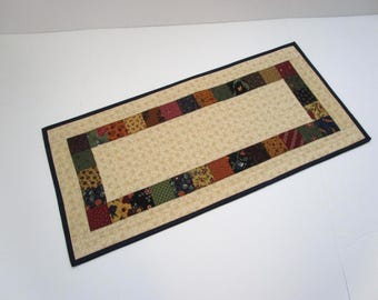 Quilted Table Runner: Country Farmhouse Decor, Scrappy Table Mat,(14 1/2" x 30")