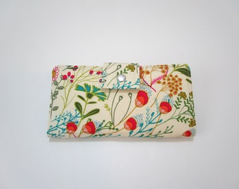 Handmade Floral Bifold Wallet, Ladies Clutch with Zipper Pocket