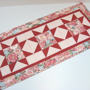Quilted Table Runner, Quilted Star Table Runner, Spring/Summer Table Runner, 16 x 36 inches.