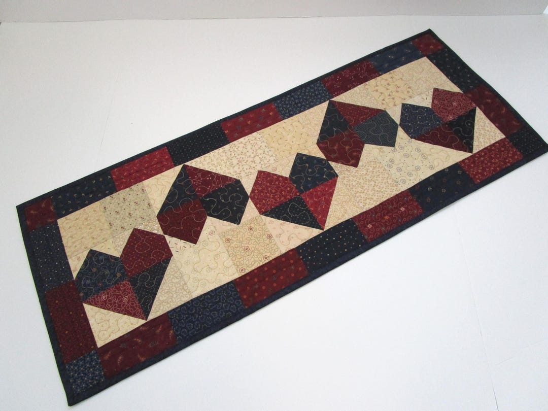 Patriotic Heart Quilted Table Topper, Americana Red White Blue (13 1/2 ...