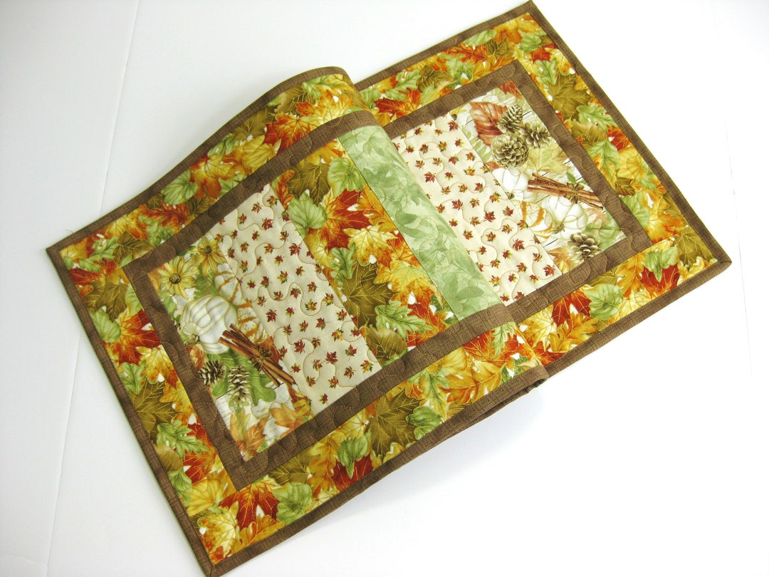 Quilted Table Runner, Floral Table Runner, Fall/autumn Quilted Table