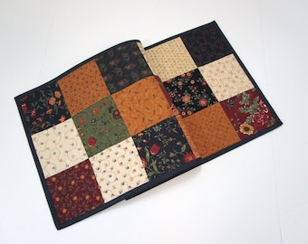 Patchwork Quilted Table Runner: Farmhouse Cotton Decor (14" x 41")