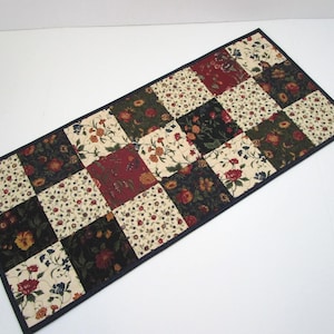Patchwork Quilted Table Runner: Farmhouse Decor, Kansas Trouble Fabric (14 x 31 1/2")