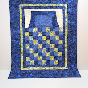 Wheelchair Blanket, Lap Quilt with Pocket, Wheelchair Lap Quilt, Nursing Home Lap Quilt, 31 x 40 inches.