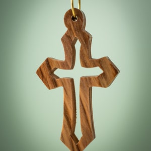 P16/Cross/Olive Wood/Pendant/Hand carved/Bethlehem/Holy land