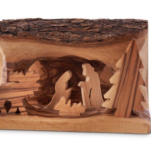 E05Smoose/Nativity/Olive Wood/Hand carved/Christmas/Bethlehem/Holy land