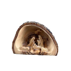 E41/Nativity/Olive Wood/Hand carved/Christmas/Bethlehem/Holy land