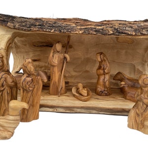 CR23&NS23/Nativity/Olive Wood/Hand carved/Christmas/Bethlehem/Holy land
