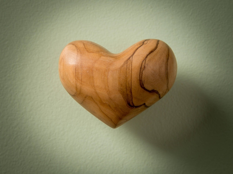 Olive Wood Heart/Large Wooden Heart/Valentines Day Gift/hand crafted/hand made/Bethlehem/Holy Land/CC28S image 2