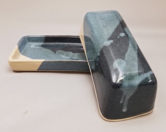 COVERED BUTTER DISH, Great Housewarming Gift, Elegant Wedding Gift , 7 Glazes Patterns, Ceramic and Pottery  Dish by Stegall's Pottery
