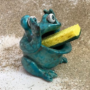 Ceramic Turquoise Frog Sponge Holder image 2