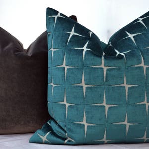 Peacock Blue Velvet Pillow Cover ,Blue Velvet Pillow Cover,Velvet Pillow Cover,Geometric  Velvet Pillow Cover