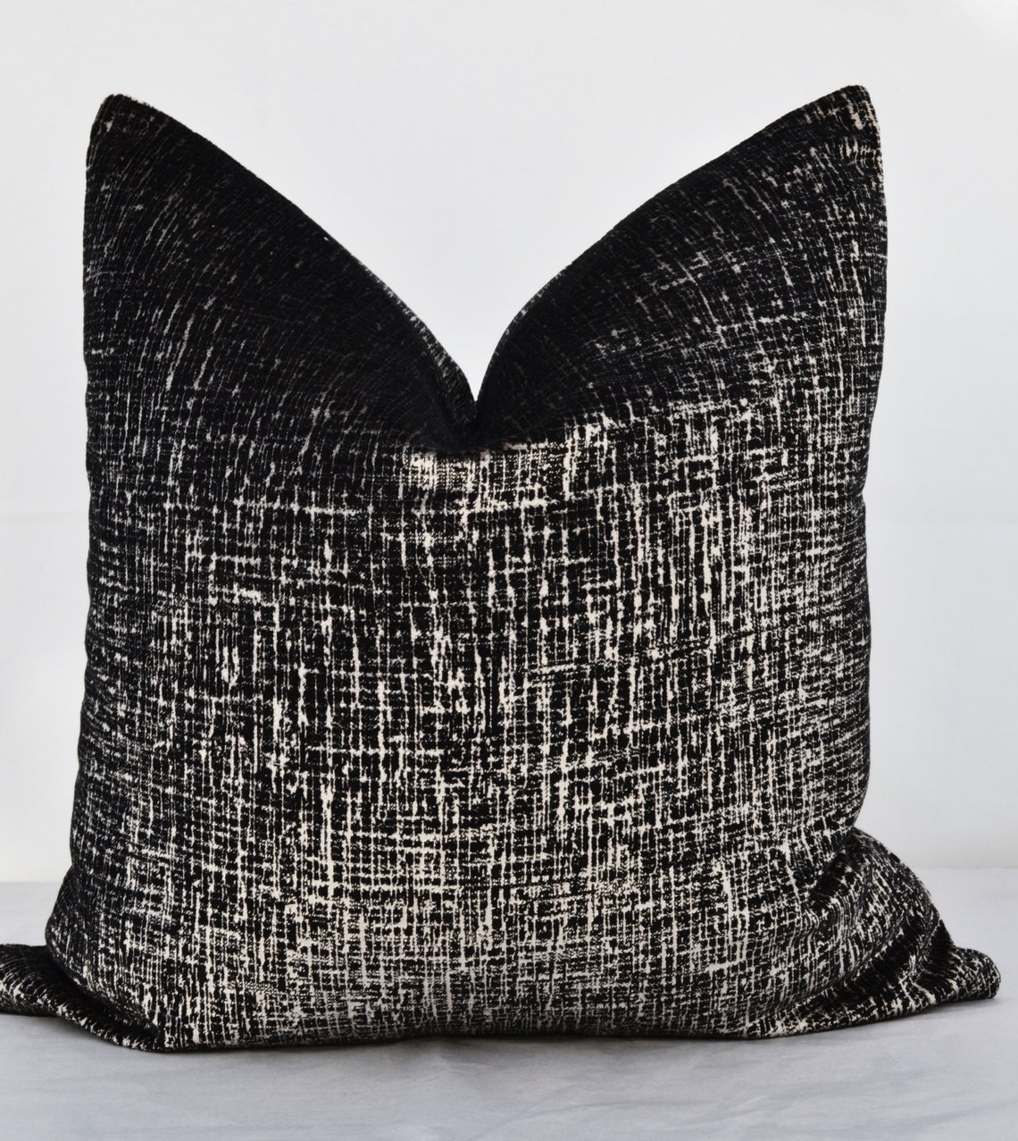 Black Velvet Pillow Cover White Velvet Pillow CoverMetallic Etsy