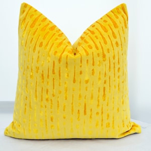 Yellow Velvet Pillow Cover,Patterned Velvet Pillow Cover,Modern Velvet Pillow Cover,Eclectic Velvet Pillow,Geometric Velvet Pillow Cover