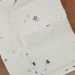 Papier cartonné fait main Bleuet