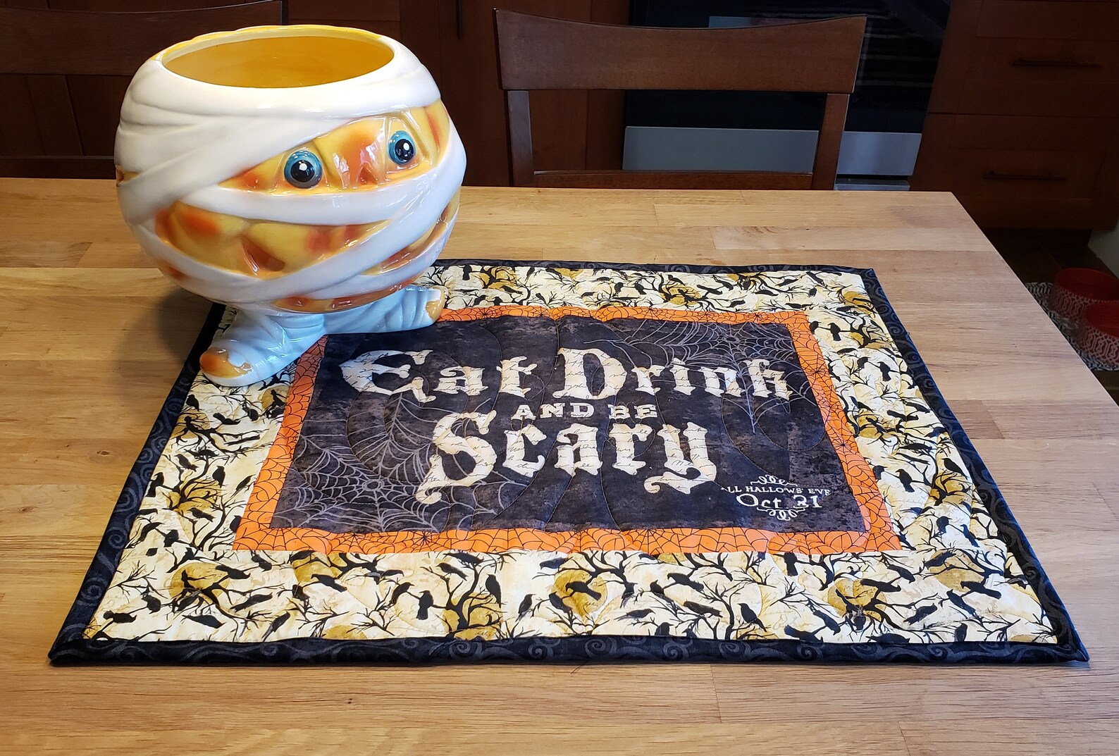 Halloween Table Topper Halloween Tablerunner Quilted Table Etsy