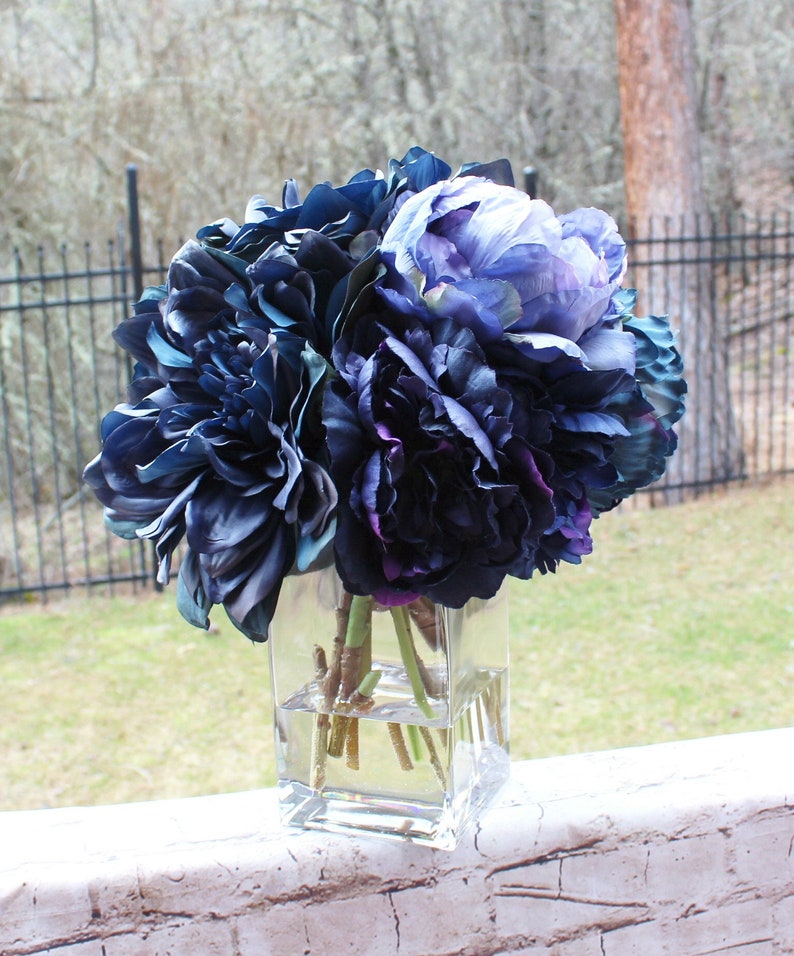 X Large Blue Floral Arrangement In Acrylic Water Navy Blue Etsy