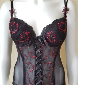 Bustier/corset Lise Charmel - Taille 90B, Couleur Nacre, Dans Sa Boîte, Occasion Très Bon état