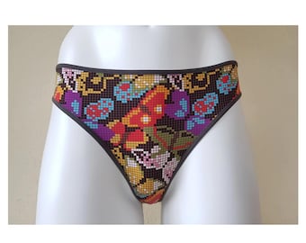 Tanga con estampado gráfico y espalda de tiras • Estampado de píxeles • Lencería llamativa Y2K • Marlies Dekkers • Talla L