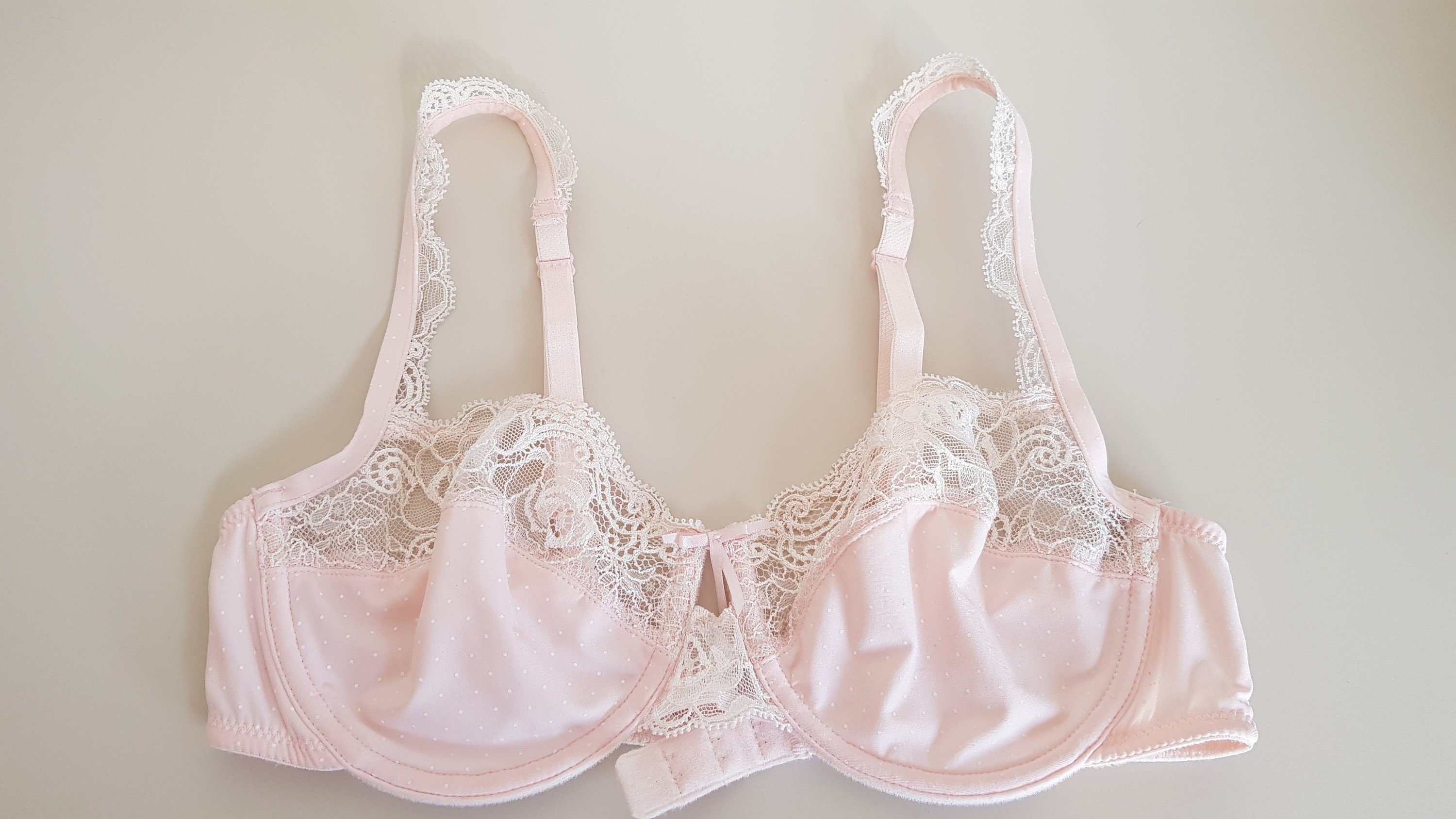 Vintage Bra by Marie Jo Model 'axelle' Pale Pink Polka Dot & Ivory Floral  Lace Underwire Balconette US-34B EU-75B 