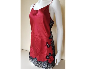 Red Silk Night Gown § Black Lace Nightie by Marjolaine Size M