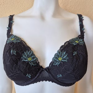 Vintage Black bra with Green embroidery by Marie Jo | 34D 75D