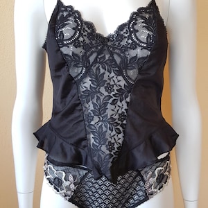 Vintage nylon camisole by WARNER | Tank Top size M
