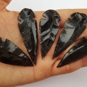 Large Black Obsidian Arrowheads Arrow Heads Jewelry Supplies Black Spear heads Carved Obsidian image 3