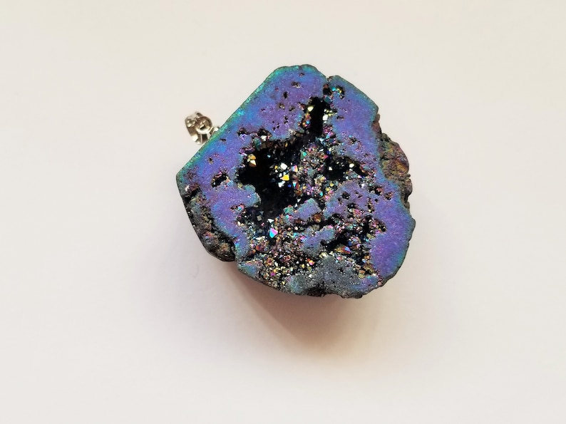 Geode Agate Gemstone Bead Large Rainbow Blue Titanium Geode Pendant Abstract Designer Pendant Jewelry Findings Jewelry Supplies