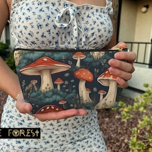 Cottagecore Amanita Red mushroom T / flat pouch, Moss forest Goblincore makeup cosmetic bag, Nature Zipper Pencil Pouch, Toiletry Travel bag