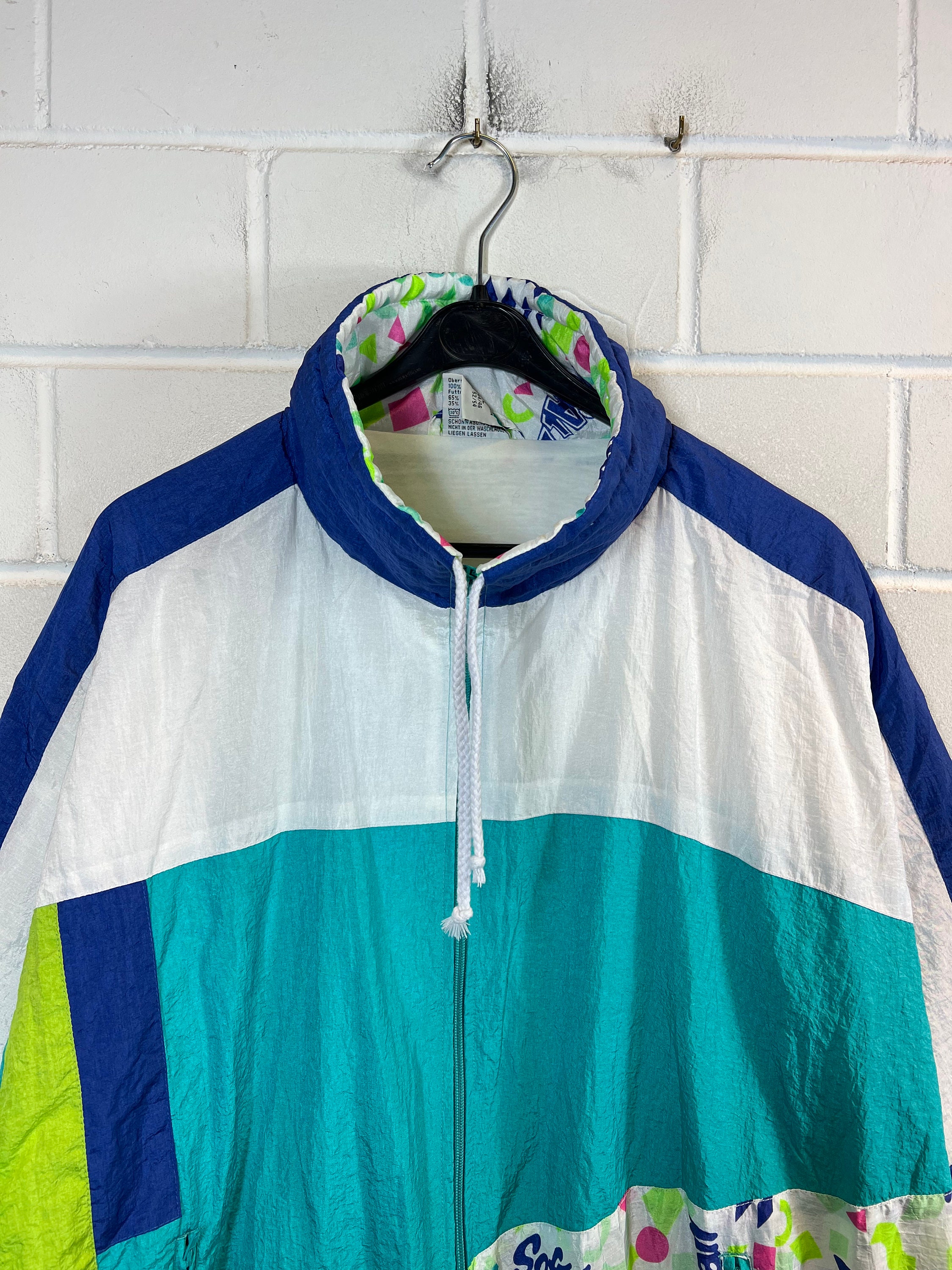 Vintage Size L - XL Shelljacket Sportsjacket Old School Vintage Size L - XL Shelljacket Sportsjacket Old School