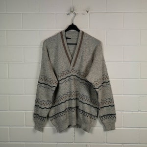 Vintage Size L crazy pattern Sweater Jumper Pullover V-Neck Cosby Knit Wear 80s 90s