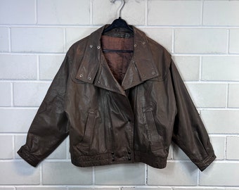 Vintage Women’s Size S - M Leather Jacket Blouson Bomber brown 80s 90s