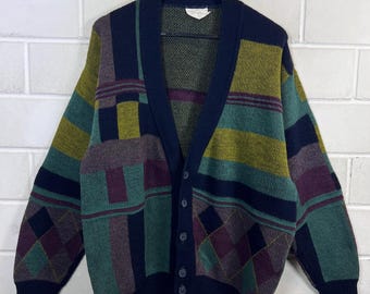 Cardigan vintage anni '90 taglia L, prodotto in Italia, fantasia astratta, misto lana.