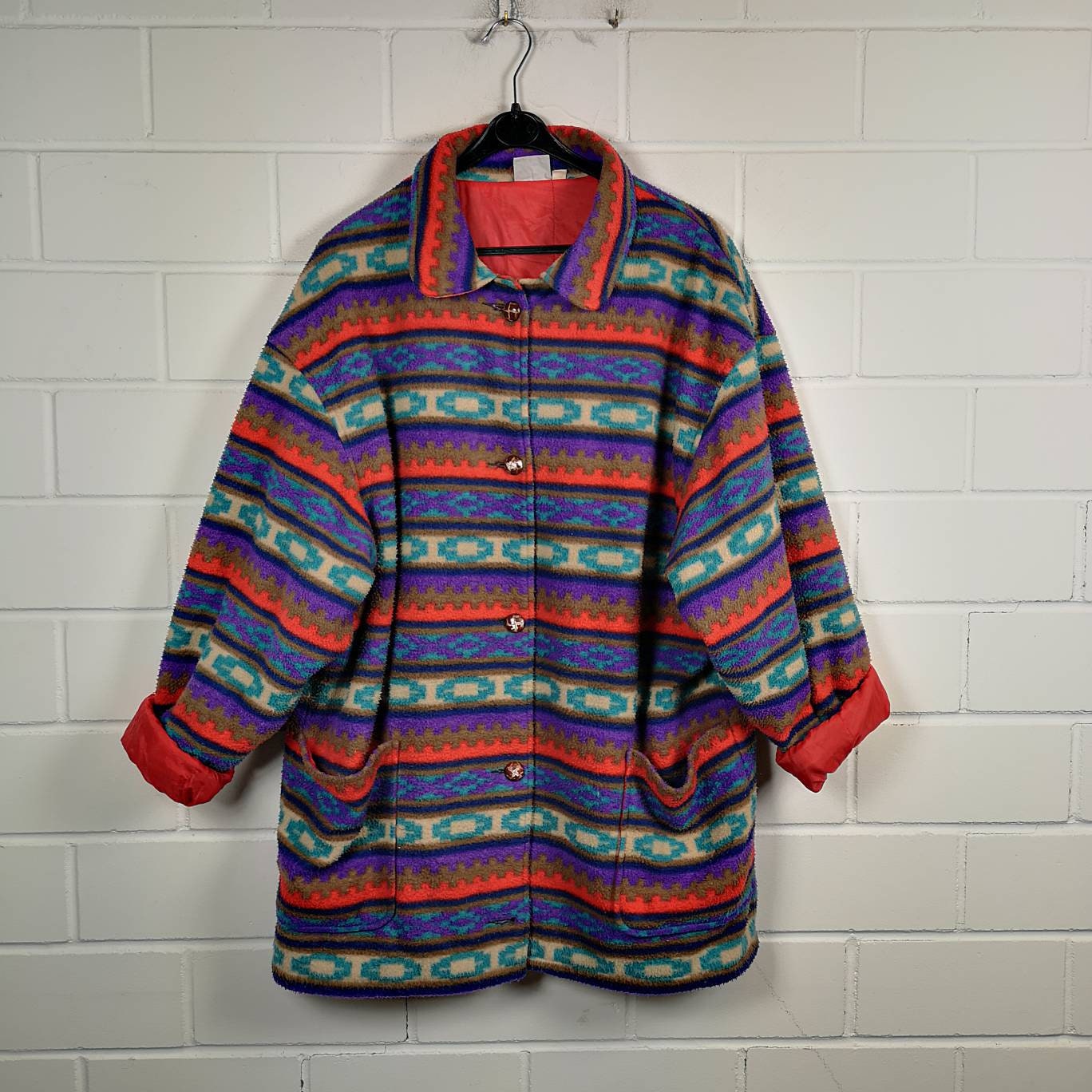 Vintage Women Size L/XL Crazy Pattern 